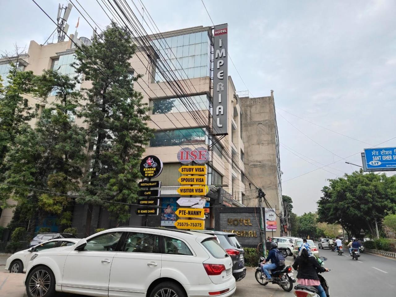 Hotel Imperial Executive Ludhiana Ngoại thất bức ảnh